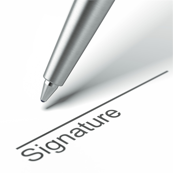 stylo à bille prêt à signer un document