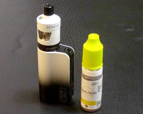 Kit CoolFire Mini Zenith blanc et liquide Alfaliquid